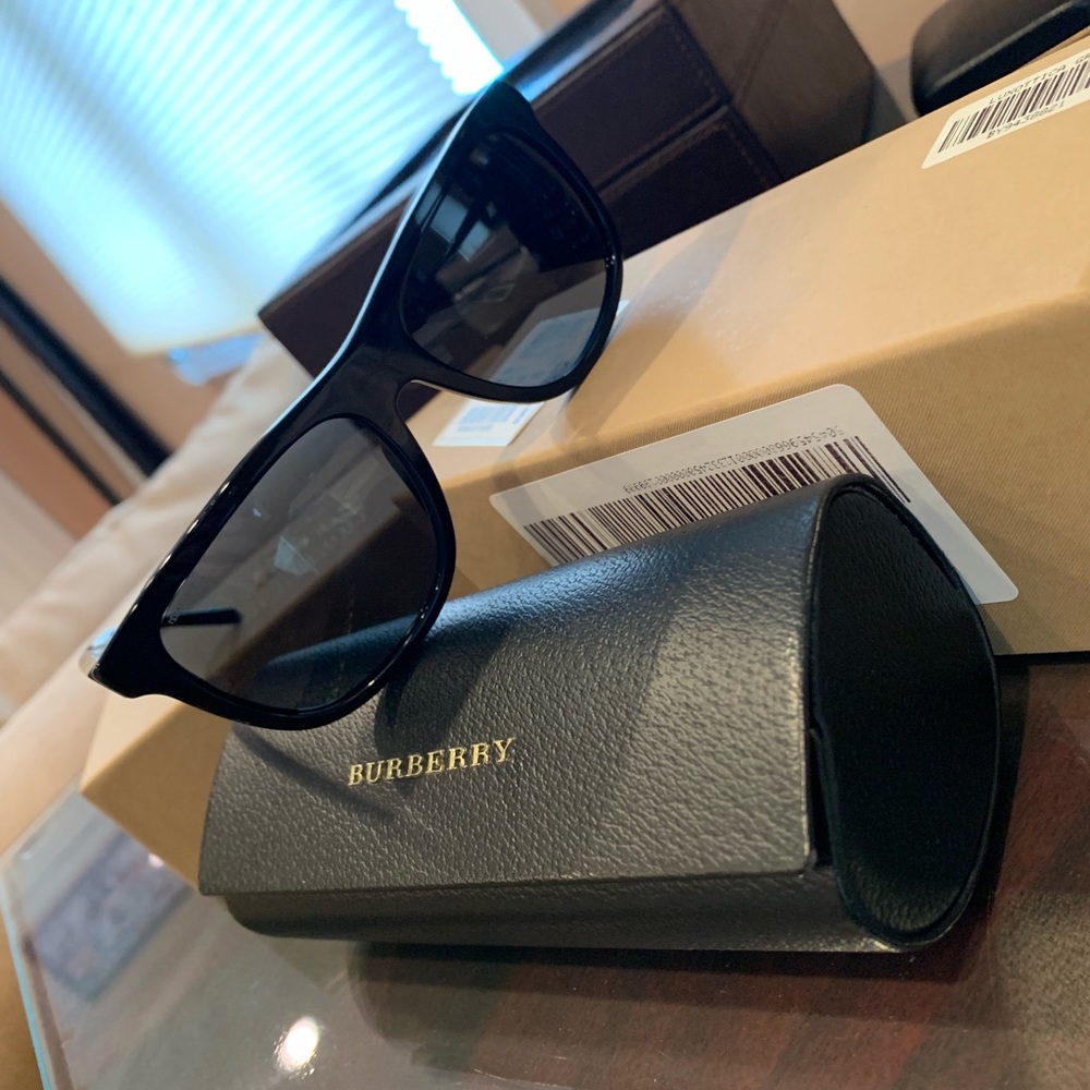 Burberry sunglasses